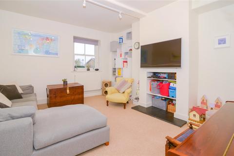 44a Church Street, Twickenham, TW1 3NR