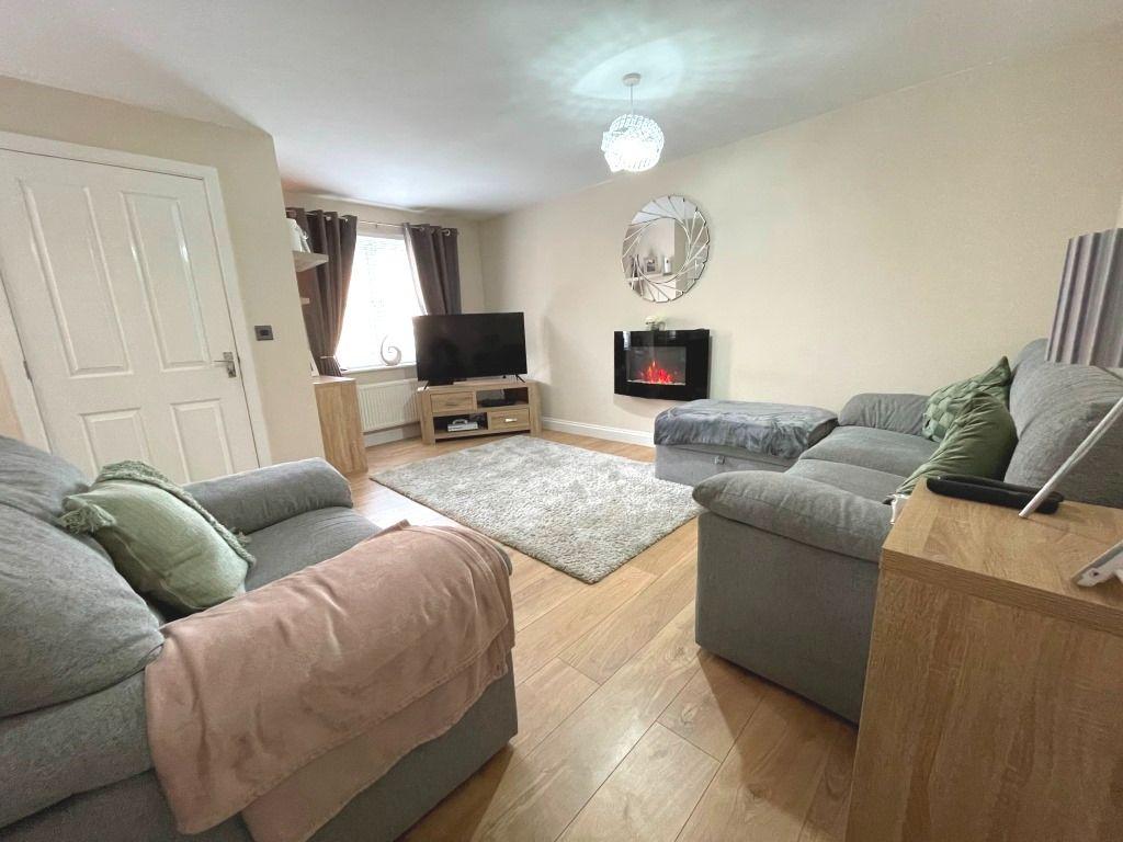 Beechwood Close, Sacriston, DH7 3 bed end of terrace house £125,000