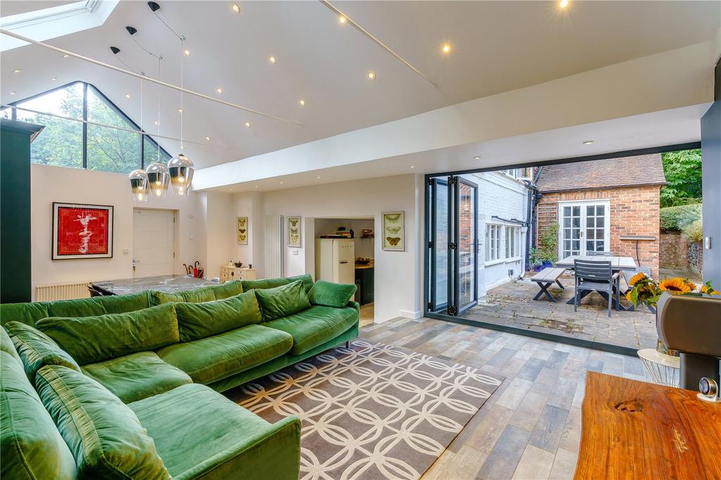 Indoor/Outdoor