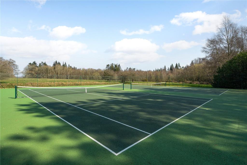 Tennis Courts