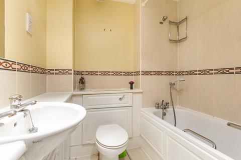 Flat I, 24 Redan Place, London, W2 4SA