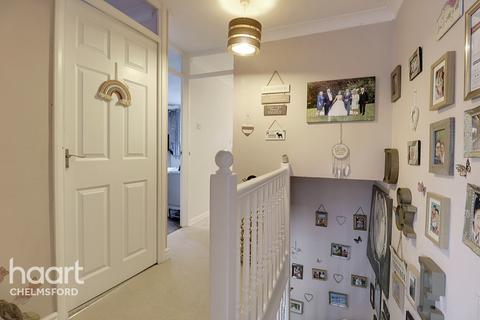 80 Petunia Crescent, Chelmsford, CM1 6YR