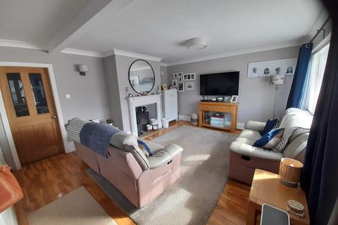 175 Bek Road, Newton Hall, Durham, DH1 5LH