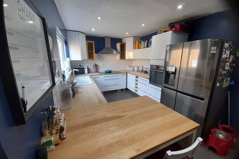 175 Bek Road, Newton Hall, Durham, DH1 5LH