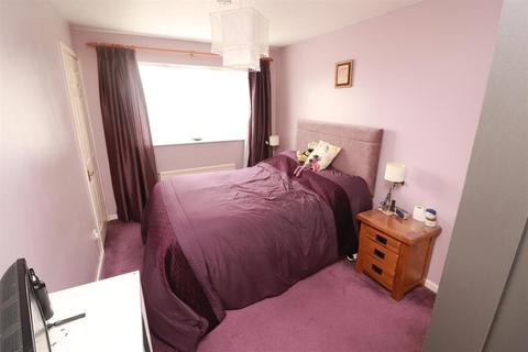 55 Parnall Crescent, Yate, Bristol, BS37 5XS