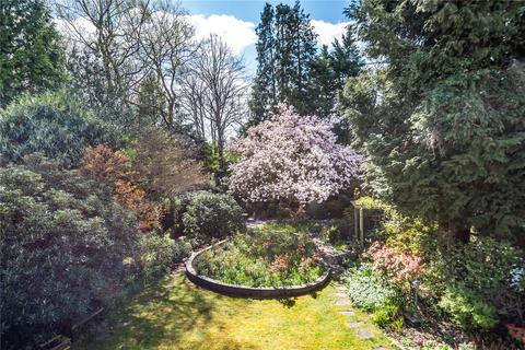 48 High Beeches, Gerrards Cross, SL9 7HY