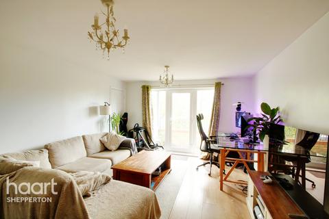 1 bedroom apartment for sale - Fairwater Drive, Shepperton