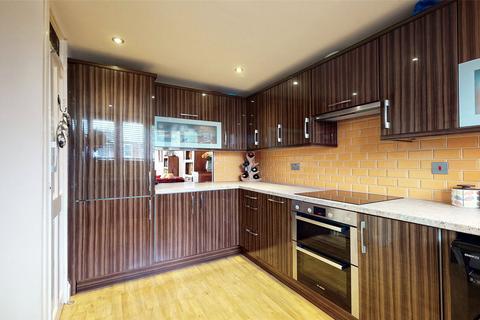 4 Cadogan Terrace, Basildon, SS13 2BQ