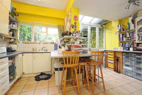31 Dalling Road, London, W6 0JD