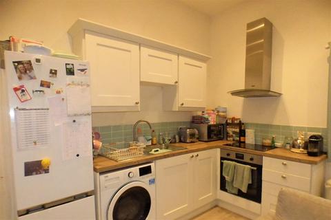 1 bedroom flat to rent, Refurbished ground floor flat
