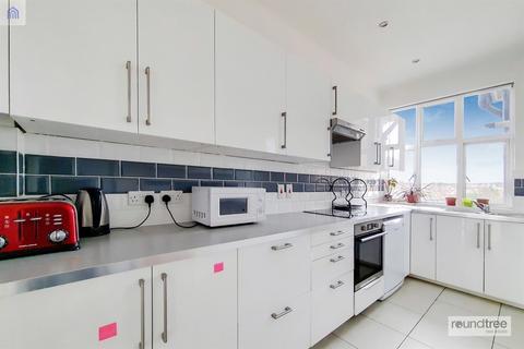 3 bedroom apartment for sale, Eagle Lodge, Golders Green NW11