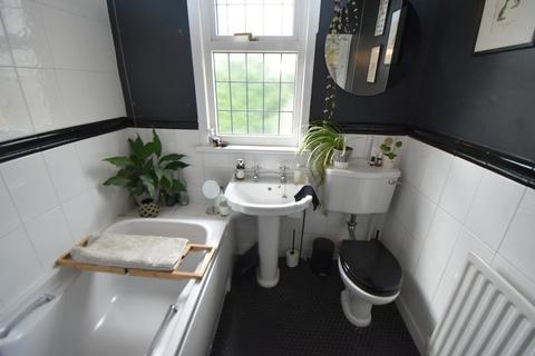 182 Longmore Road, Shirley, Solihull, B90 3EG