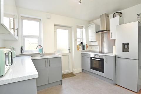 36 Wharfedale Avenue, Harrogate, HG2 0AU