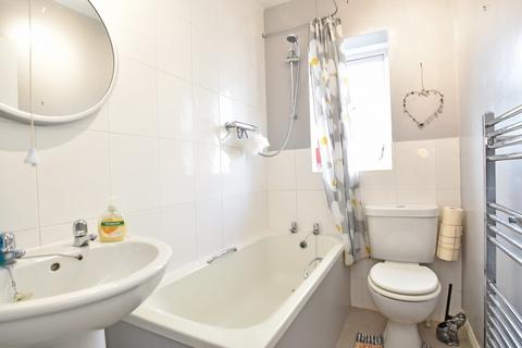 36 Wharfedale Avenue, Harrogate, HG2 0AU