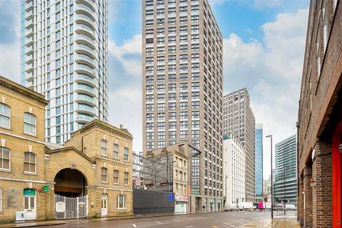 2 bedroom apartment for sale, District Court, E1