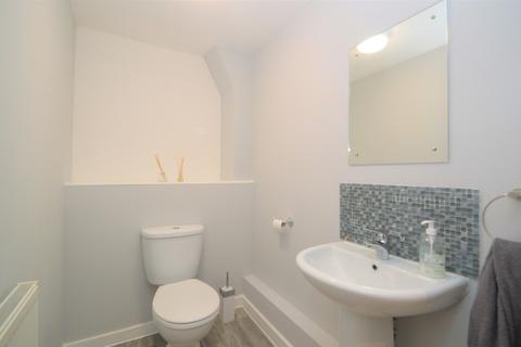Flat 2, New Walpole House Fountain Close, London, SE18 6XL