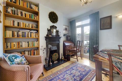 17 Ermine Road, London, SE13 7JT
