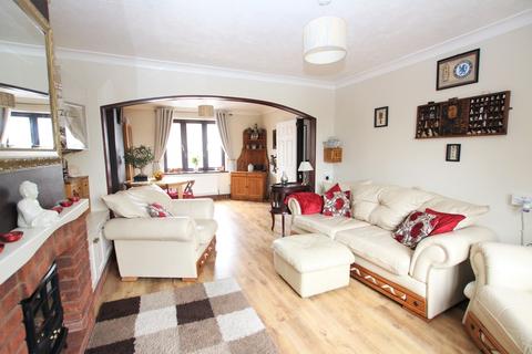 55 Whitehill Road, Crayford, Dartford, DA1 4AB