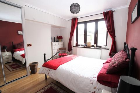 55 Whitehill Road, Crayford, Dartford, DA1 4AB