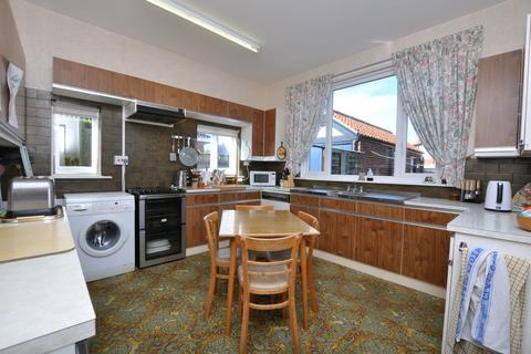 12 Castle Road, Whitby, YO21 3NJ