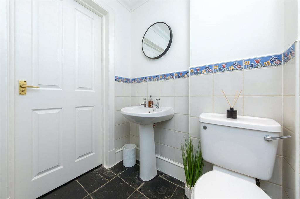 Ensuite