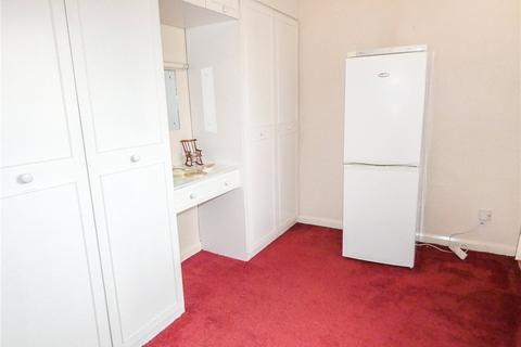 3 Bircham Close, Bingley, BD16 3DY