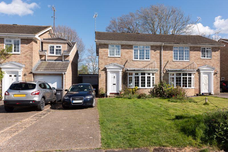 Silverdale, Hassocks 3 bed semidetached house £550,000