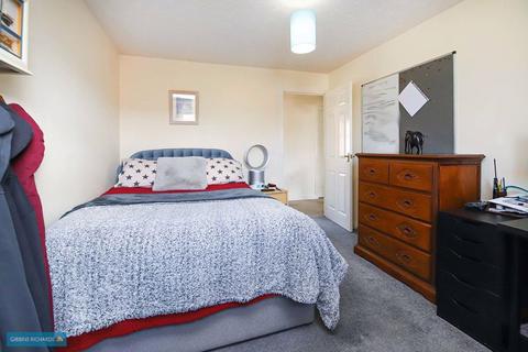29 Stutts End, Cotford St Luke, Taunton, TA4 1NX