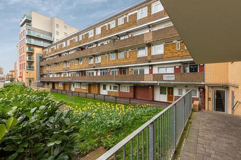 2 bedroom flat to rent - 374 Cable Street, Wapping, Shadwell, London, E1 0AF