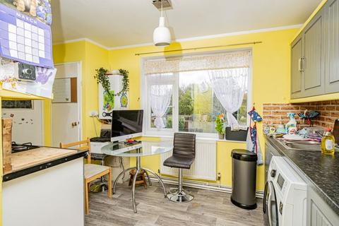 25 Shaftesbury Circle, South Harrow, Harrow, HA2 0AG