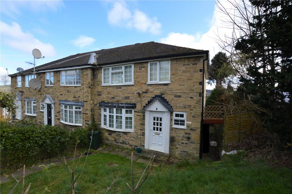 Aireville Rise, Bradford, West Yorkshire 3 bed townhouse £100,000