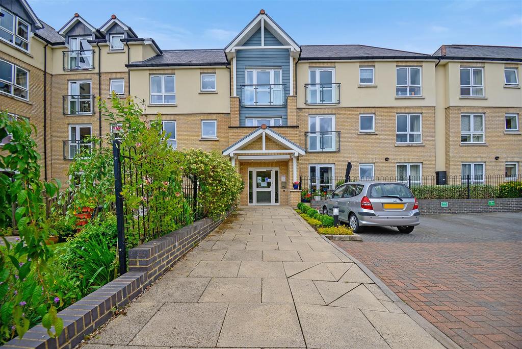 Bailey Court, New Writtle Street, Chelmsford 1 bed flat £225,000