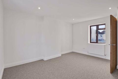 5 Chesham Road, Penge, London, SE20 7RH