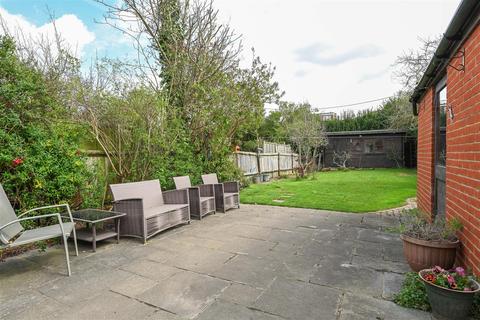 23 Dunstall Way, West Molesey, KT8 1PD