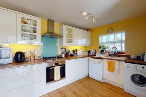 19 Reach Close, St Margarets At Cliffe, Dover, CT15 6AN