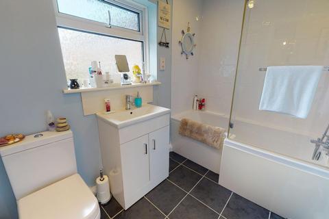 19 Reach Close, St Margarets At Cliffe, Dover, CT15 6AN