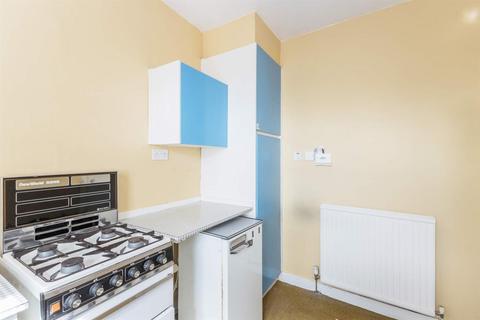 11 Beatty Place, Dunfermline, KY12 0BE
