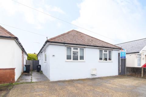 3 bedroom detached bungalow for sale - Beacon Road, Broadstairs