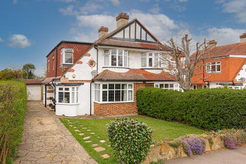 137 Chadacre Road, Epsom, KT17 2HQ