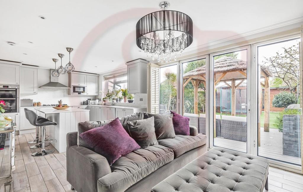 Noel Road, Acton, W3 4 bed semidetached house £1,125,000