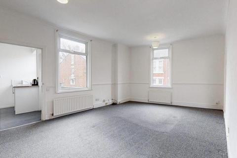 2 bedroom flat to rent - May Street, South Shields