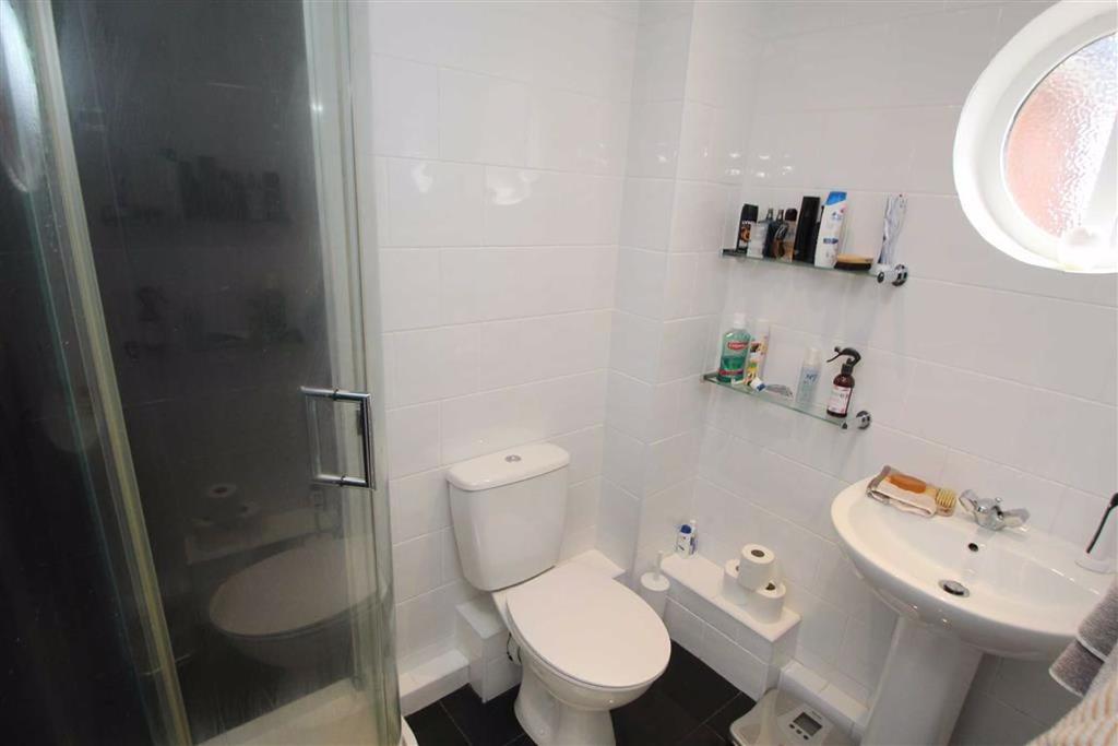 En suite shower room