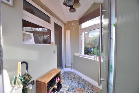 1 Deeley Close, Cradley Heath, B64 7NF