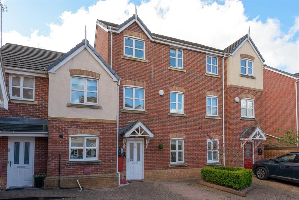 Talbot Way, Nantwich 3 bed townhouse £239,500