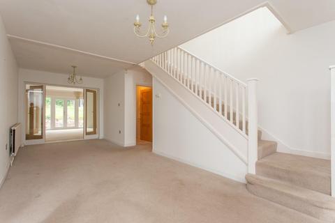 Strand House Cliff Promenade, North Foreland, Broadstairs, CT10 3QY