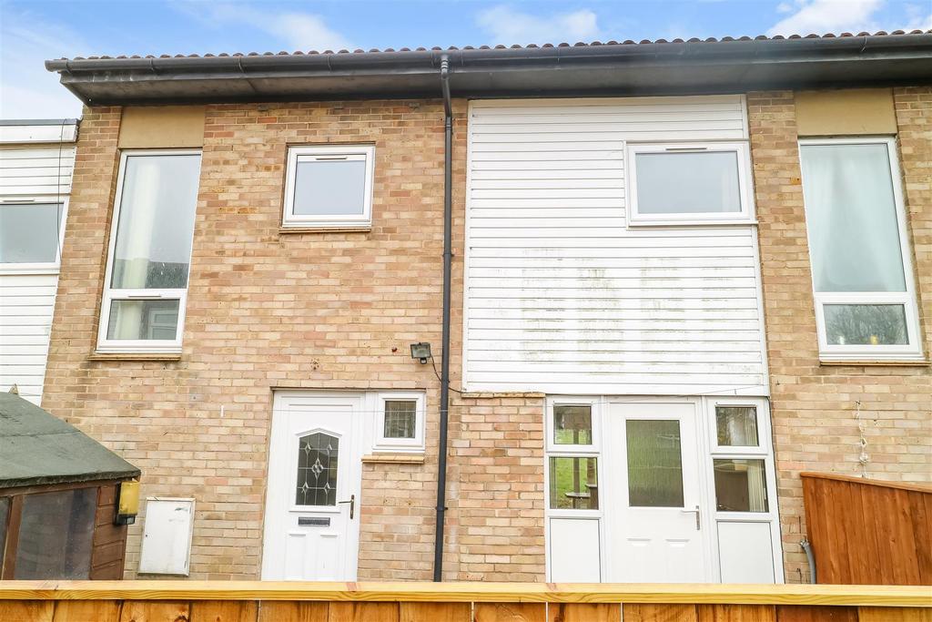 Tindale Green, Newton Aycliffe 3 bed terraced house £575 pcm (£133 pw)