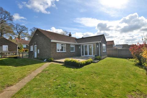 3 bedroom detached bungalow for sale, Saxon Way, Dersingham,