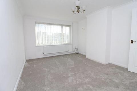 57 Kestrel Road, Ipswich, IP2 0RP