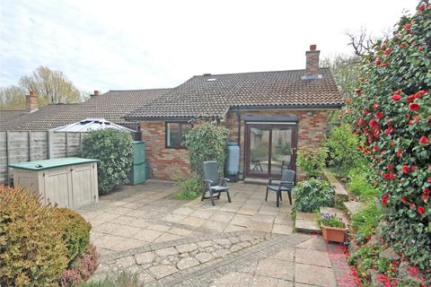 15 Glengarry, New Milton, BH25 6UA