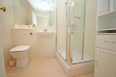 15 Glengarry, New Milton, BH25 6UA